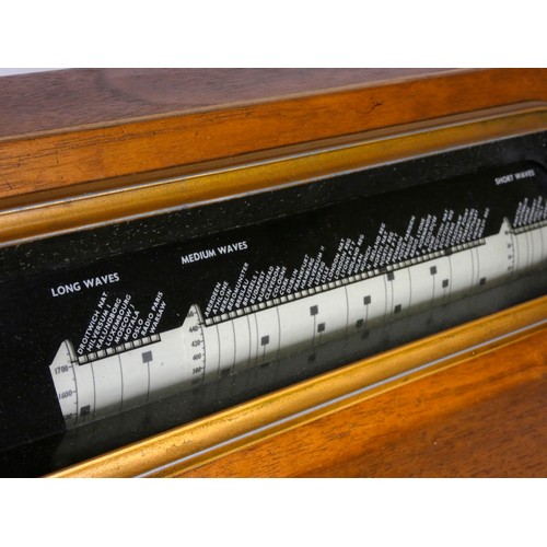 140 - A Murphy type A72 valve radio, c.1938, 46cm x 56cm x 25cm