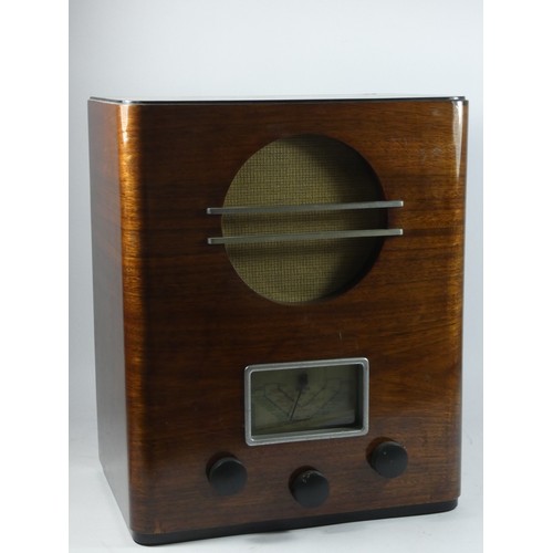 158 - An Ultra 101 valve radio, 38cm x 45cm x 28cm