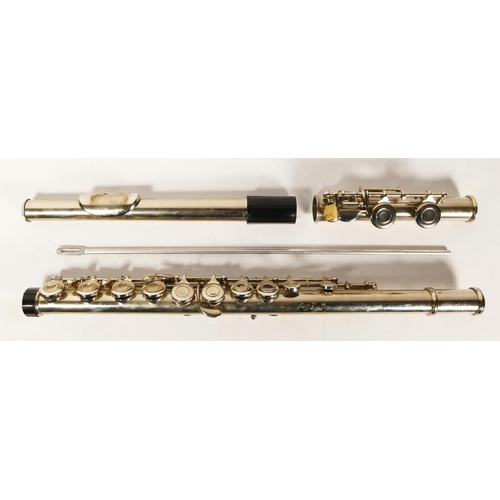 186 - A FISM Rampone & Cazzani Milano flute, 16404, in a carry case with fitted interior