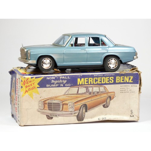 326 - A mystery Bump 'N' Go battery operated Mercedes Benz, by Taiyo, made in Japan, original box