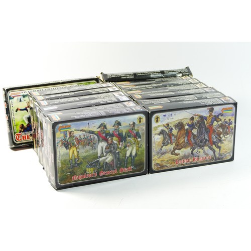 471 - Fourteen model kits, by Strelets R, infantry, 1:72 scale, to include three Napoleon's Jeneral Staff ... 