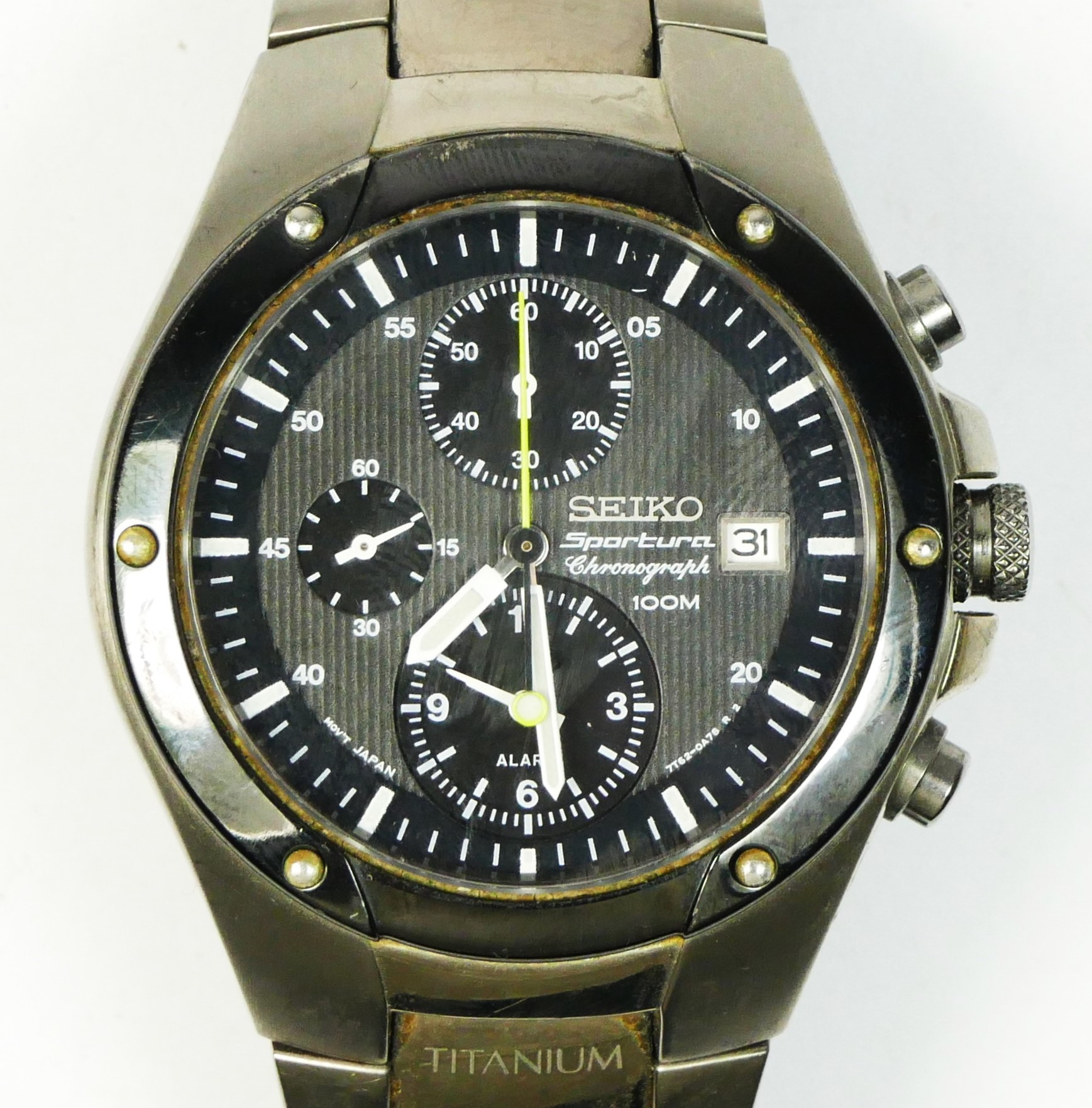 Seiko chronograph hotsell titanium 100m 7t62