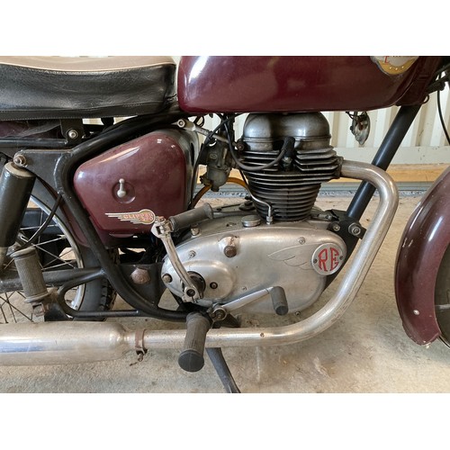 41 - 1964 Royal Enfield Clipper, 249cc. Registration number CBU 120B. Frame number 23422. Engine number C... 