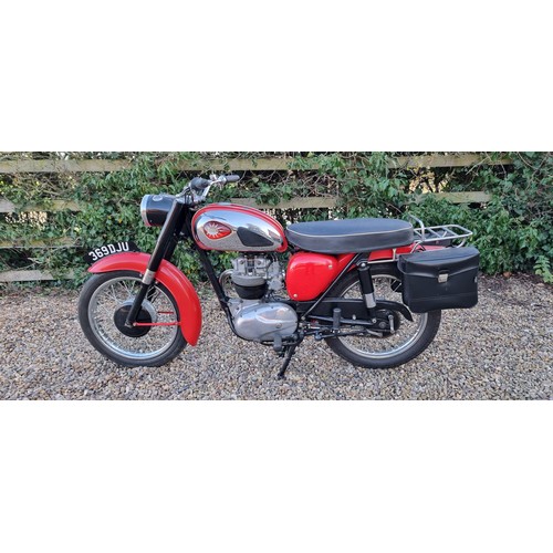 47 - 1963 BSA B40 Star, 343cc. Registration number 369 DJU. Frame number B40 6039. Engine number B40 5042... 