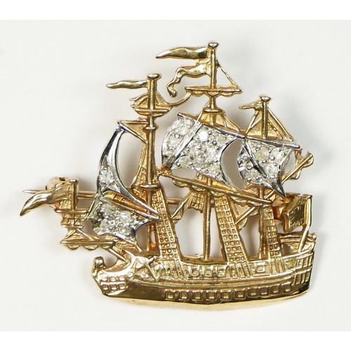 90 - A gold and diamond set galleon brooch, the sails set with 17 single cut stones, 3 x 3cm, 4.4gm