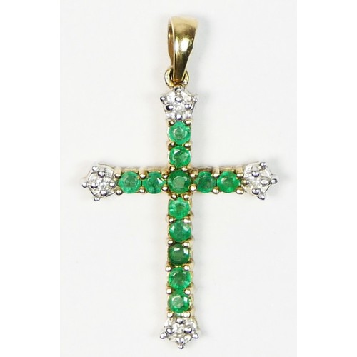 95 - A 9ct gold, emerald and brilliant cut diamond set cross pendant, 28 x 16mm, 1.5gm