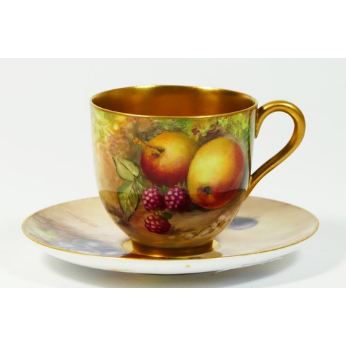 188 - A Royal Worcester cup, Painted Fruit,  signed by artist H.Everett, c.1923, 5cm, together with a Roya... 