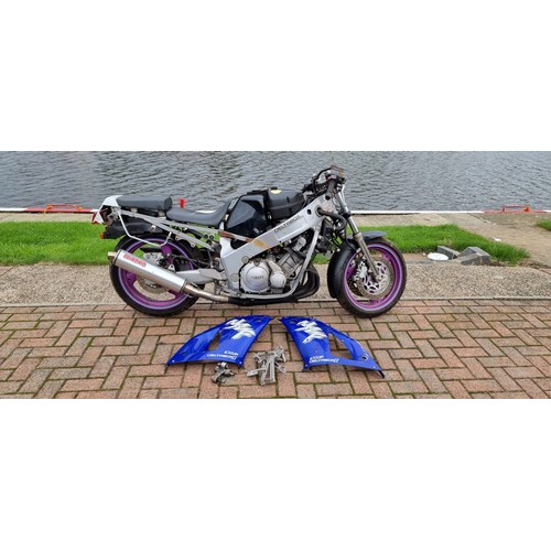 154 - c.1989 Yamaha FZR600 Genesis 599cc, project. Registration number not registered. Frame number 3HE 10... 