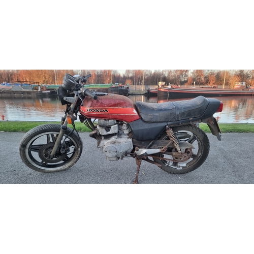 152 - 1981 Honda CB250N, Superdream, 249cc, project. Registration number UNB 163X (see text). Frame number... 