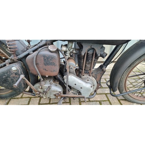 166 - c. 1937 Ariel Red Hunter, 500cc, project. Registration number DHY 20 (not recorded with DVLA). Frame... 