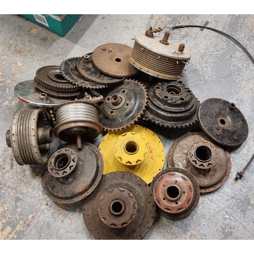 101 - A collection of pre and post war British motorcycle hubs