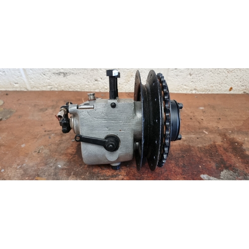 115 - A vintage/veteran Sturmey Archer gearbox, TS 15348, believed reconditioned, as used on a Levis.