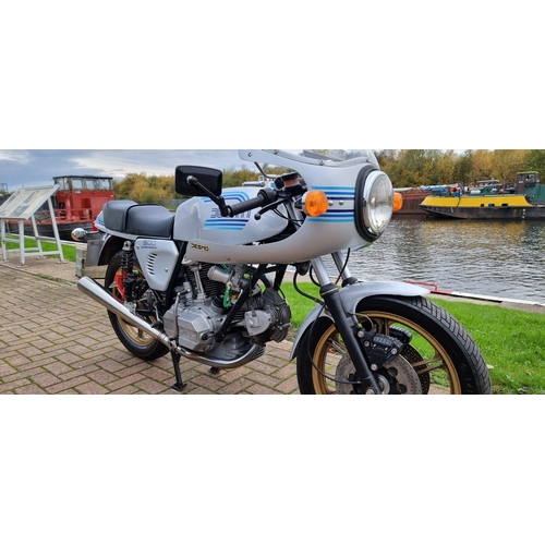 295 - 1982 Ducati 900 SS, 864cc. Registration number WCX 2X. Frame number DM 860 SS * 090889*. Engine numb... 