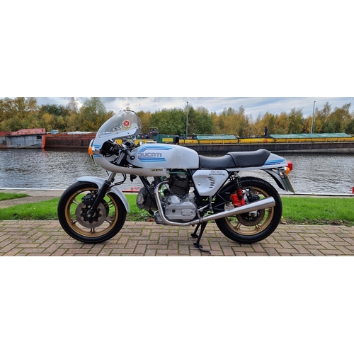 295 - 1982 Ducati 900 SS, 864cc. Registration number WCX 2X. Frame number DM 860 SS * 090889*. Engine numb... 