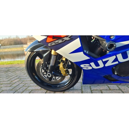 310 - 2005 Suzuki GSX-R600, 599cc. Registration number AE05 AAX. Frame number JS1GN7CA242106290. Engine nu... 