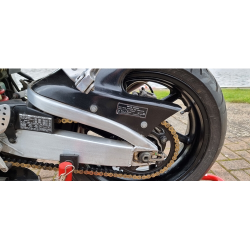 313 - 1998 Honda CBR900RR Fireblade, 918cc. Registration number S162 RWE. Frame number JH2SC33AXWM207848. ... 