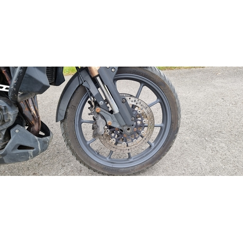 305 - 2015 Triumph Tiger Explorer 1215, 1215cc. Registration number LV15 JVP. Frame number SMTV1F11E9F6842... 