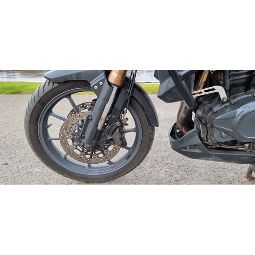 305 - 2015 Triumph Tiger Explorer 1215, 1215cc. Registration number LV15 JVP. Frame number SMTV1F11E9F6842... 