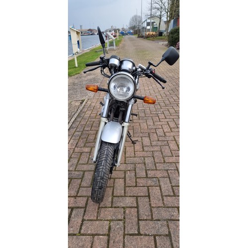 1988 Yamaha SRX600, 608cc. Registration number E785 LVA. Frame 