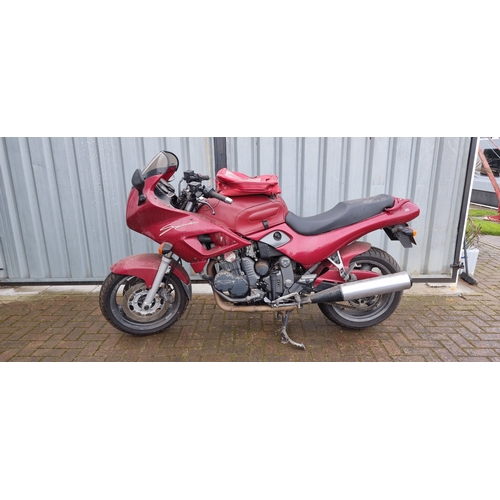 302 - 1996 Triumph Sprint, 885cc. Registration number P804 RRH. Frame number SMTTC362DMT032257. Engine num... 