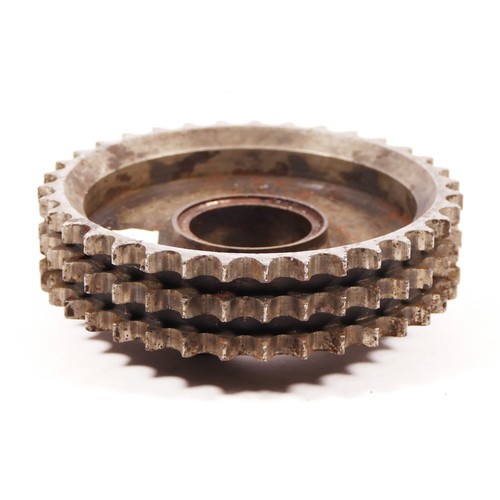 84 - A Vincent twin engine sprocket, diameter 11cm.