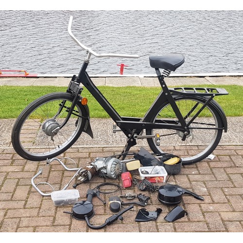 150 - Velosolex S3800, 49cc. Project. Not registered. Frame stamped *VNZS4800D B0000554* No Engine number.... 