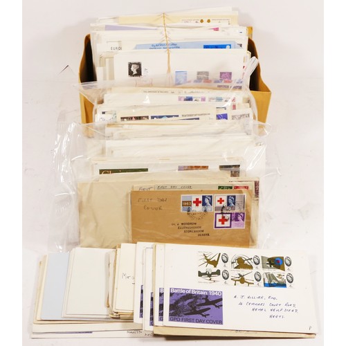 290 - A collection of FDC (first day covers) stamps, dating through the 1960’s, both British and foreign s... 