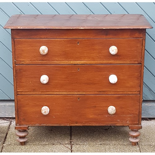 363 - An early 20th century pine chest of drawers, graduated three height with crackle glaze finish, raise... 