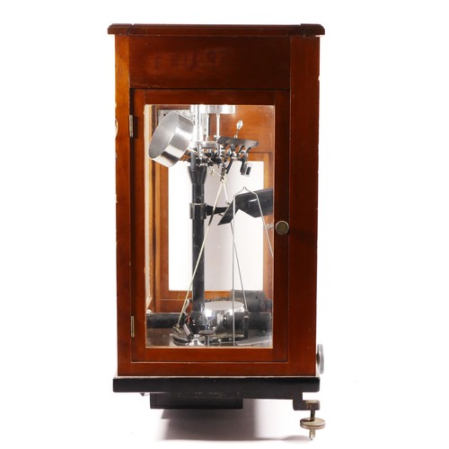 40 - A mid 20th century cased set of scientific scales, analytical balance, circa 1960, mahogany with gla... 