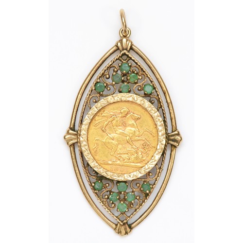 74 - A 9ct gold mounted 1901 Victorian Old Head sovereign pendant, the frame set with emeralds, 17.3gm