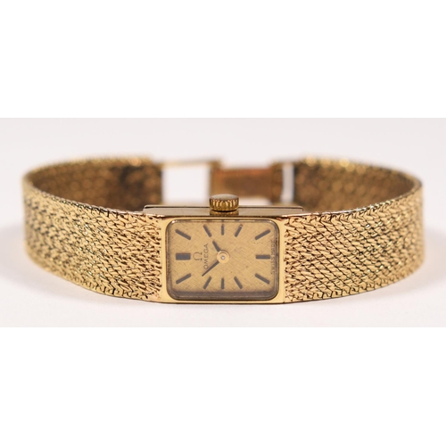 144 - Omega, a 9ct gold manual wind ladies wristwatch, London 1969, gilt dial with baton markings, the 17 ... 