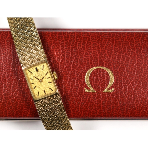 144 - Omega, a 9ct gold manual wind ladies wristwatch, London 1969, gilt dial with baton markings, the 17 ... 