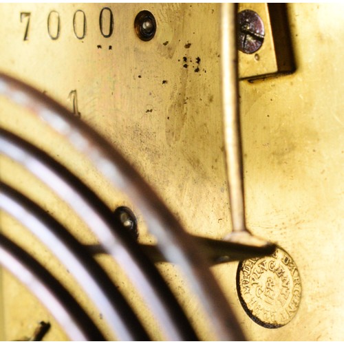 292 - An impressive 19th century French boulle mantel clock, the gilt brass dial with white enamel porcela... 