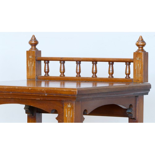 336 - An Edwardian mahogany two tier washstand, the gallery top with turned supports above an inlaid singl... 