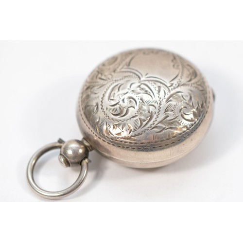 A Victorian silver sovereign case, Chester 1900, 20gm