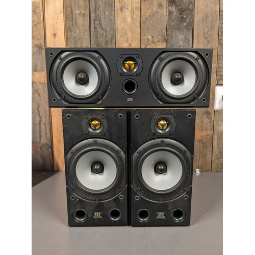 32 - A pair of Monitor Audio bookshelf speakers, Bronze 2, together with a Monitor Audio Sub, no grills (... 