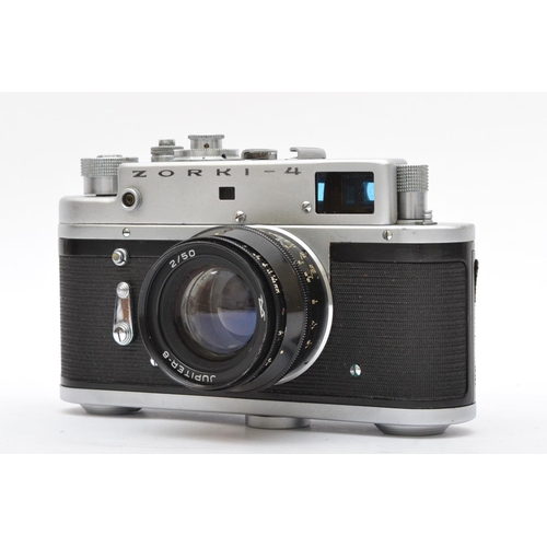 127 - A Zorki 4 35mm film camera, with a Jupiter 50mm f2 lens, cased, working