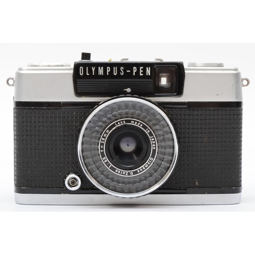 185 - A Olympus Pen EE-3 35mm film camera, with a Olympus 28mm f3.5 lens