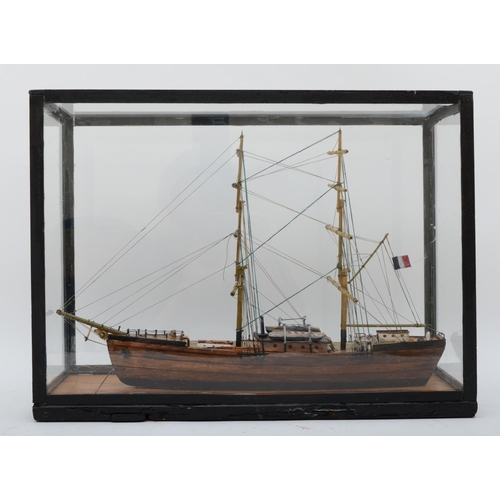 410 - Two scale models of ships, to include a Trotamares, Barcelona, Spanish fishing vessel, 82 x 24 x 16c... 