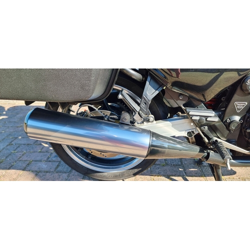 415 - 1995 Triumph Trident, 885cc. Registration number N84 DWX. Frame number SMTTC338DDS021165. Engine num... 