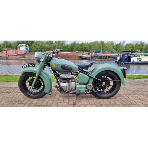 438 - 1950 Sunbeam S7 Delux, 500cc. Registration number NVS 577. Frame number S7-2924. Engine number S8-36... 