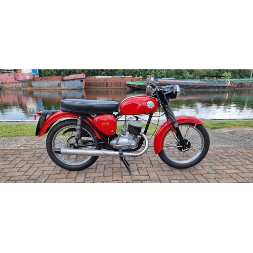 450 - 1971 BSA Bantam D7, 175cc. Registration number KWU 312J. Frame number D7 12241. Engine number XC1304... 