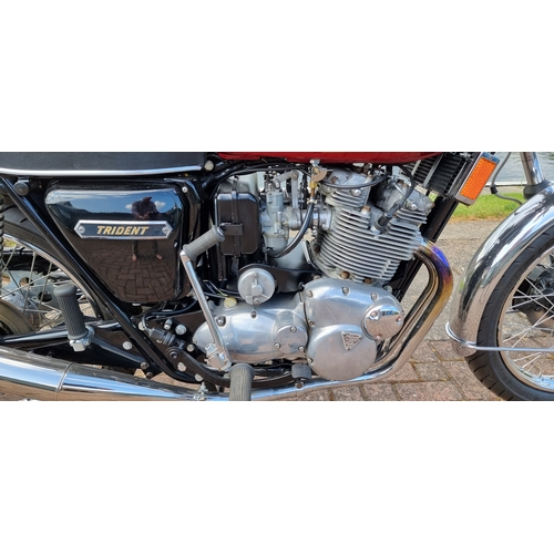 454 - 1976 Triumph T160V Trident, 736cc. Registration number OFO 413R. Frame number EK03925. Engine number... 