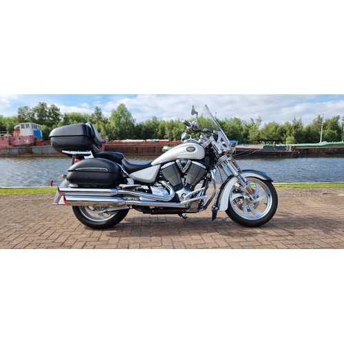 457 - 2007 Victory Kingpin Tour, 1634cc. Registration number GN07 UYA. Frame number 5VPCD26U373004947. Eng... 