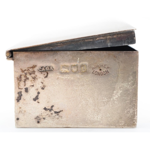 28 - Asprey, an Edwardian silver box, London 1906, of plain form, 10 x 4 x 2.5cm, 81gm