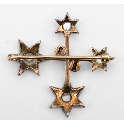 154 - A Victorian four star brooch, set with rose cut stones, 31 x 31mm, 4.6gm