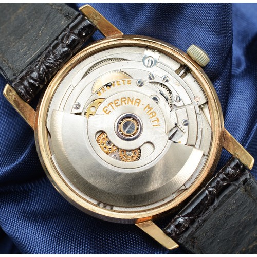 201 - Eterna Matic 1000, a 9ct gold gentleman's automatic wristwatch, London 1967, silvered dial with bato... 