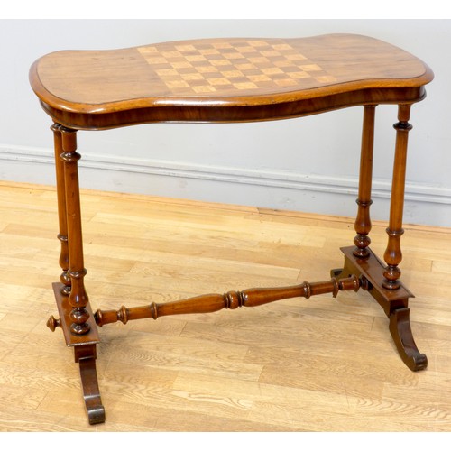 534 - A Victorian mahogany games side table, the scalloped edge top with walnut and satinwood chess board ... 