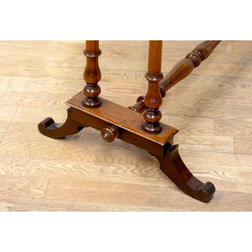 534 - A Victorian mahogany games side table, the scalloped edge top with walnut and satinwood chess board ... 