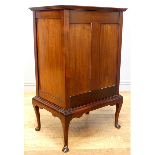 537 - An Edwardian mahogany six height music chest of drawers, having drop down drawer fronts with brass h... 